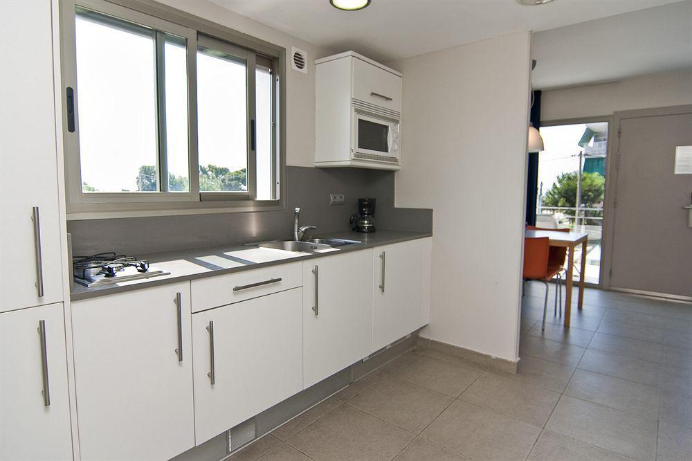 Apartamentos Castellmar Castelldefels Exterior foto